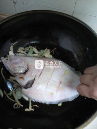 红烧鱼的做法步骤：5