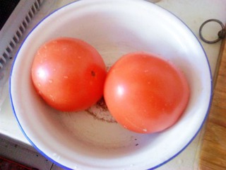 西红柿鸡蛋汤的做法步骤：1