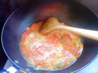 西红柿鸡蛋汤的做法步骤：9