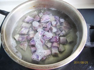紫薯火龙果糖水的做法步骤3