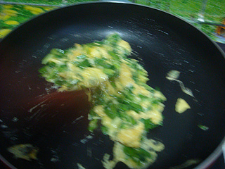 韭菜炒鸡蛋的做法步骤：3